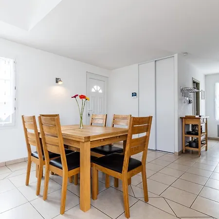 Villa Le Clos Des Lavandes - - Classee 4 Etoiles *